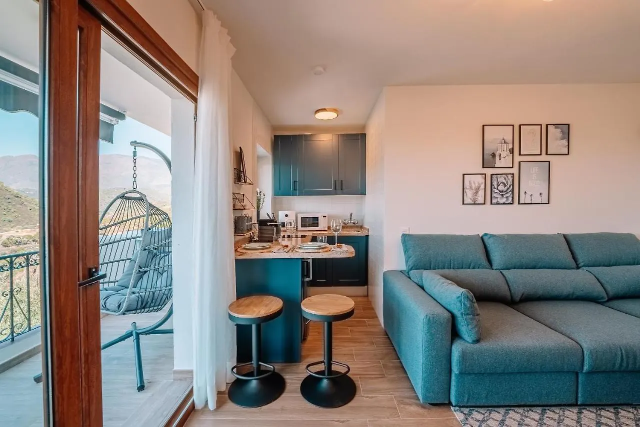 Bella Luna - Sea & Mountains Views Apartment Estepona