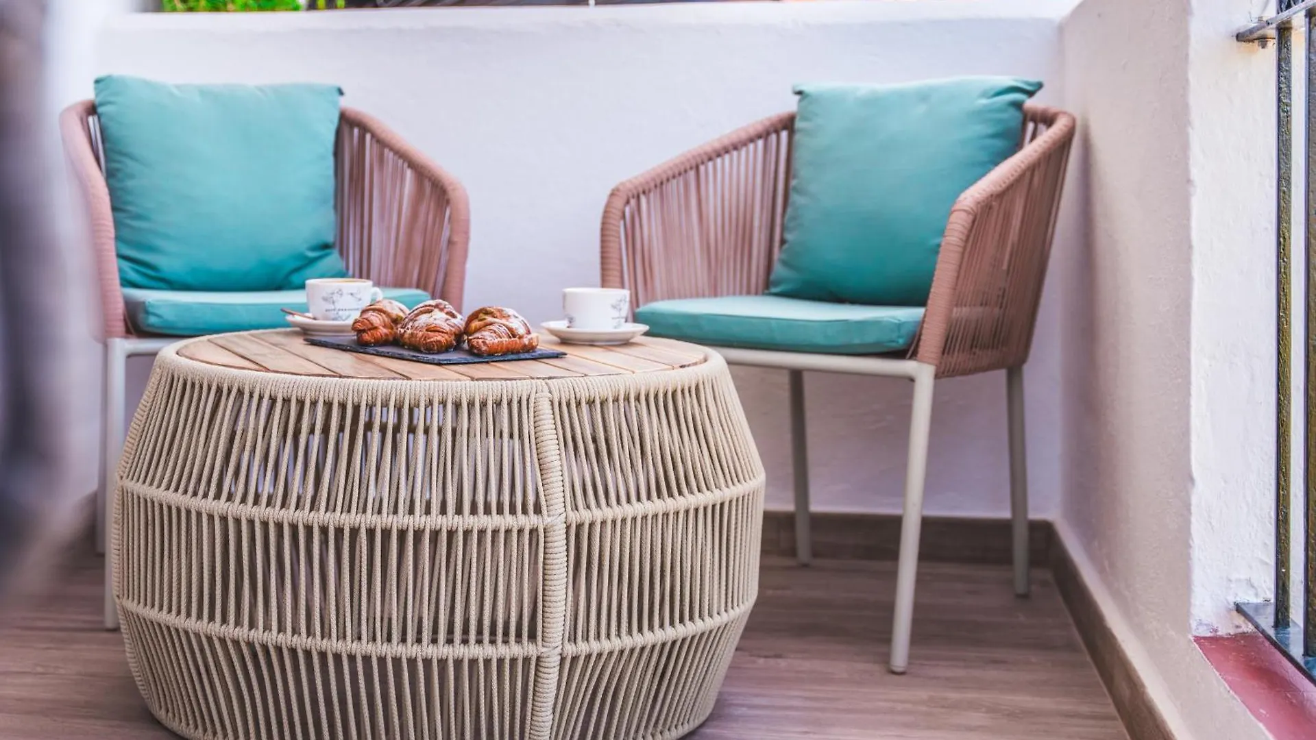Bella Luna - Sea & Mountains Views Apartment Estepona Spain